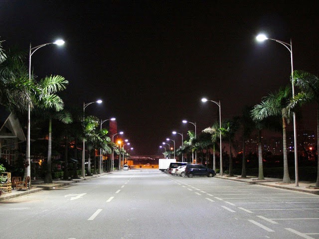 100+ Đèn chiếu sáng đường phố phổ biến hiện nay