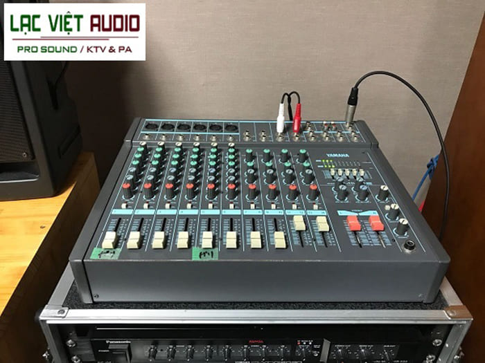 Bàn mixer cho dàn âm thanh ngoài trời Bàn mixer cho dàn âm thanh ngoài trời